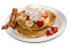Bryant's Breakfast, Strawberry Pancakes, Memphis